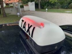 Réserver un taxi fiable et confortable avec ABORD TAXI à Arvert